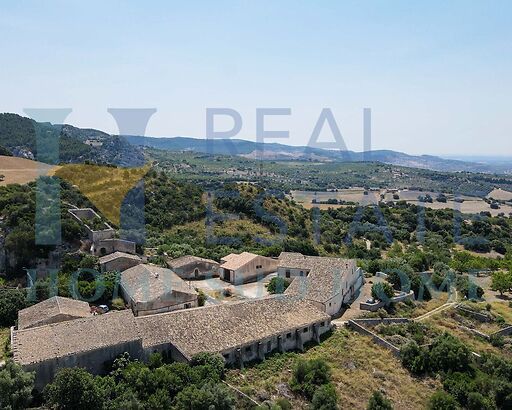 Tenuta Sacra | HSH 282